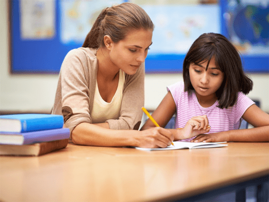 认知|身体原因孩子无法上幼儿园，可能也上不了学，如何在家里教孩子？