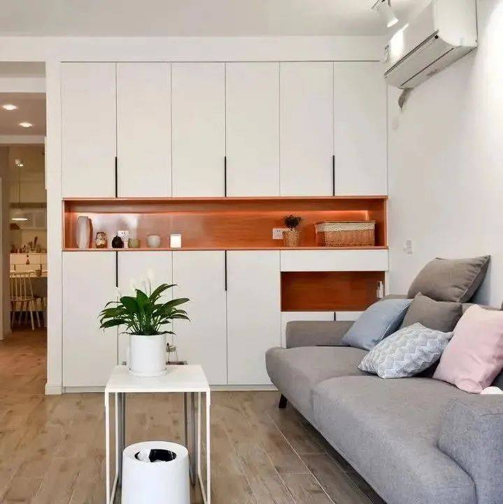 案例展示 | 62㎡简约原木小家，空间布置井井有条，营造出安静淡雅的氛围！_收纳