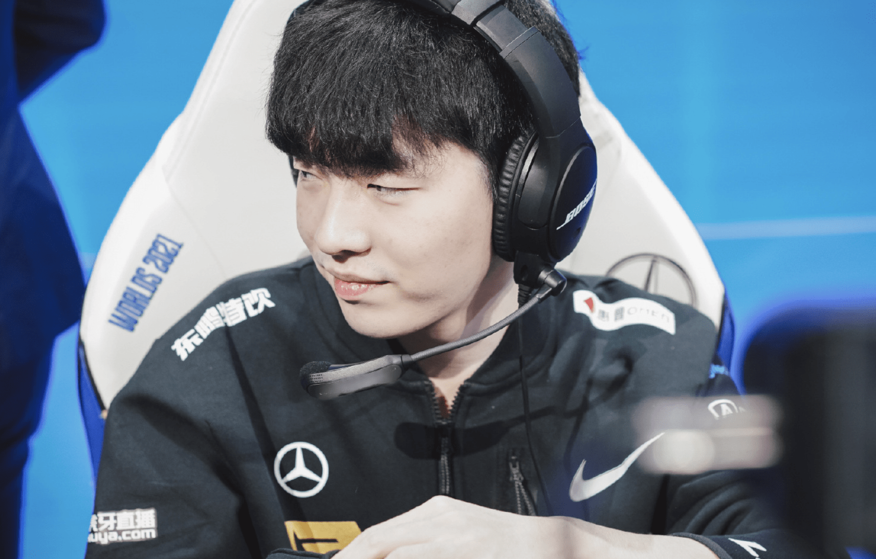 joker:rng首战虽然赢了但果子哥还是不行,来来去去就那几个英雄