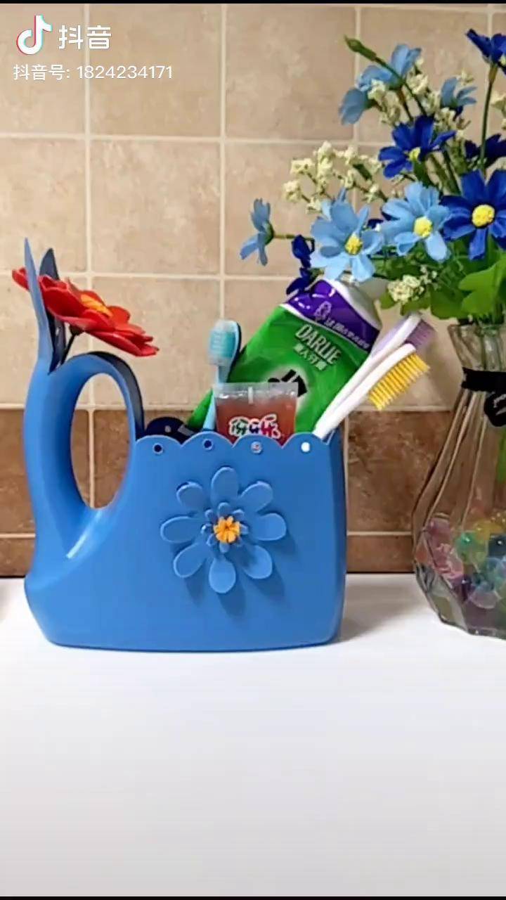 洗衣液桶做花盆全过程图片
