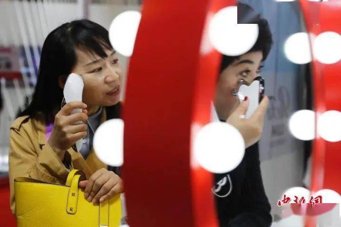 女神花几十块钱就拥有女神肌？小心“毁容”