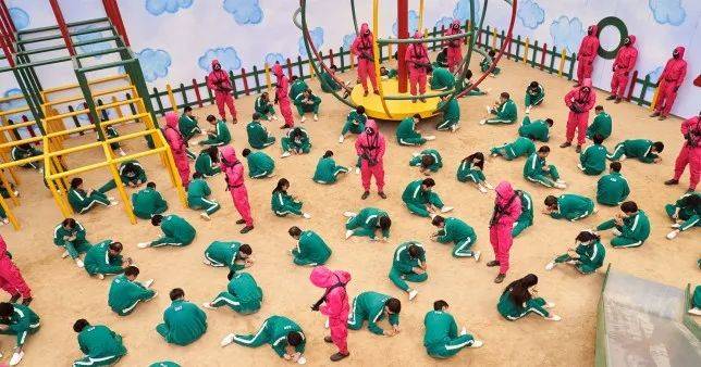 Netflix|《鱿鱼游戏》国外太火引发孩子模仿？学校和家长愁坏了……