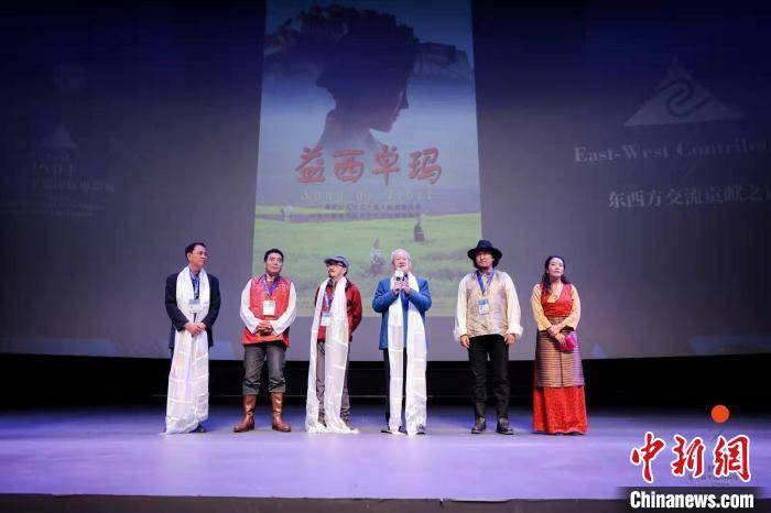 电影|谢飞导演旧作《益西卓玛》平遥展映 电影主题画展揭幕