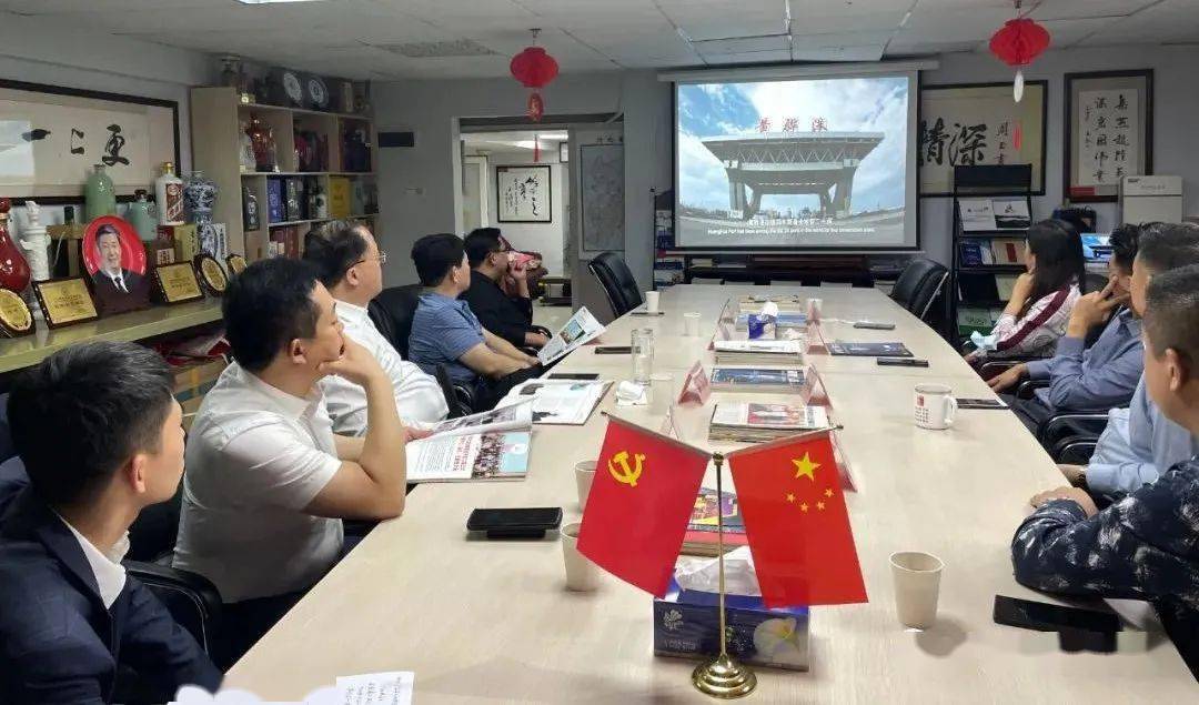 2021年10月13日下午,沧州市副市长尹卫江,市商务局党组书记韩光普及