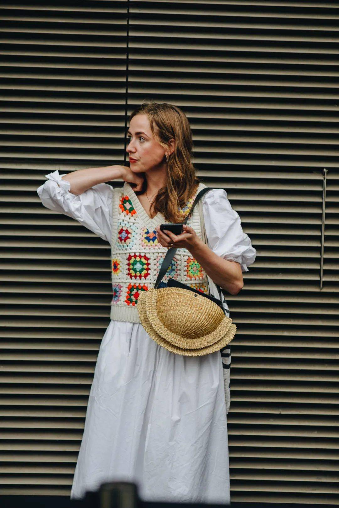 品牌 初秋OOTD，这件奶奶背心赢了！