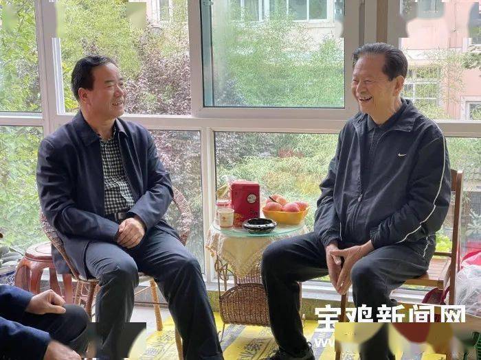 华厦日签资讯早茶