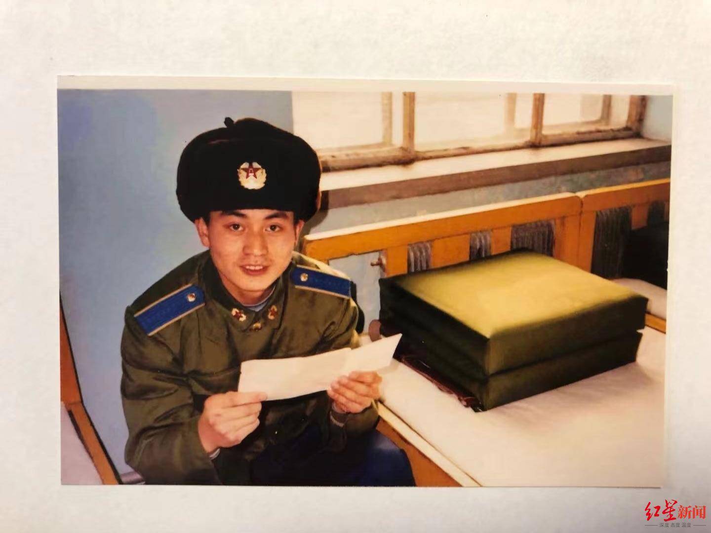 家人眼中的叶光富：从坐在石板上看飞机的农家小弟到航天员，他还是从前那个“少年”