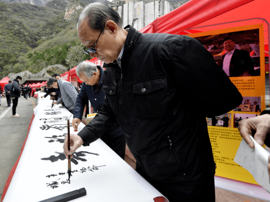 长寿面、祝福茶……房山这里举办首届千叟会！