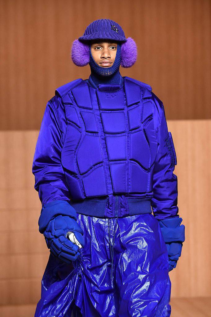 时间 降温预警！时髦针织帽才是无惧寒风的必备单品