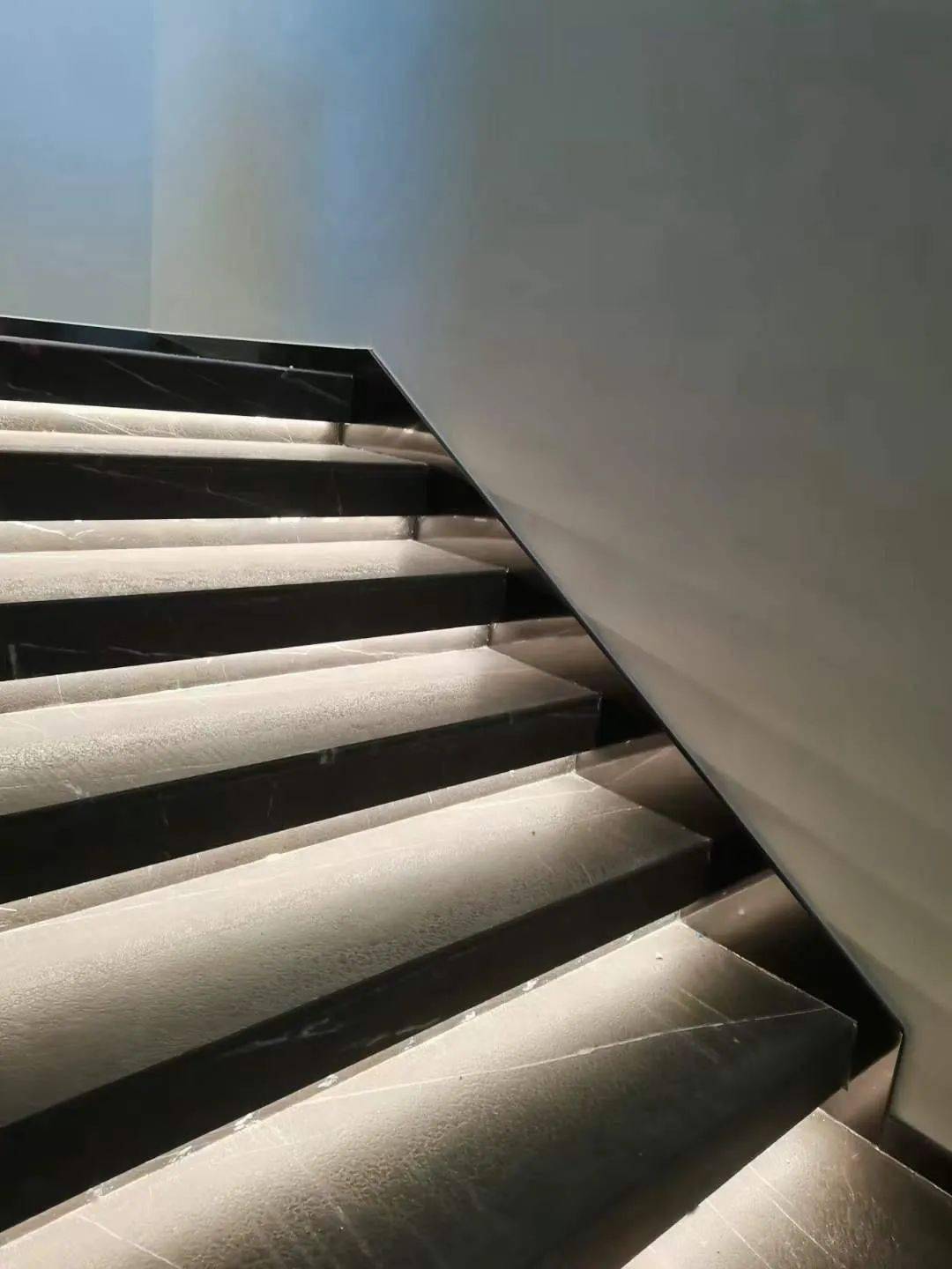 保加利亚灰2021最流行的灰色大理石之一