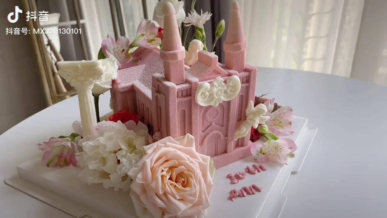 大教堂蛋糕城堡蛋糕