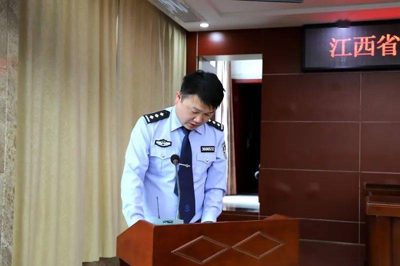 洪城监狱召开党史学习教育之学史力行专题研讨会