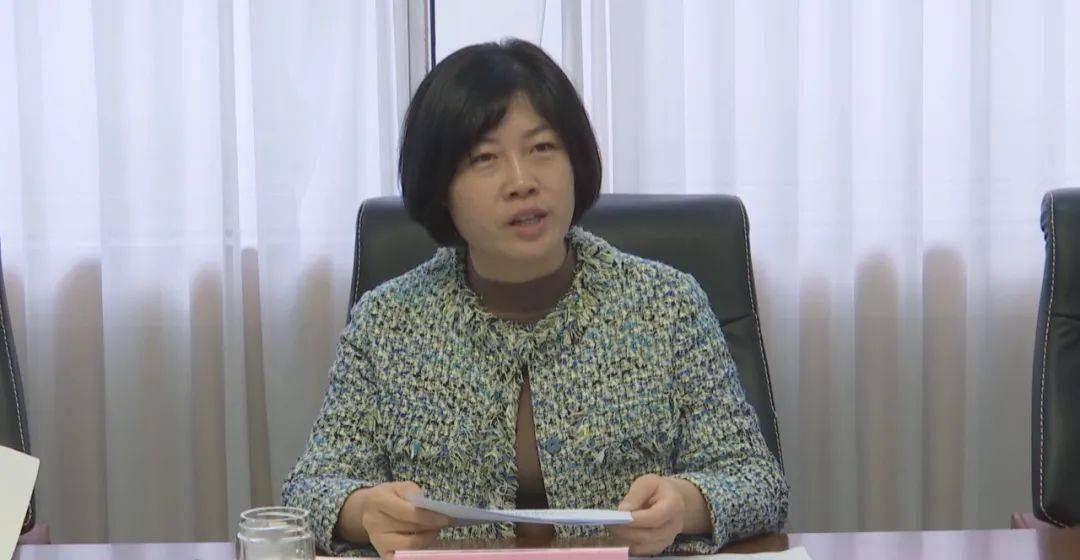 我县召开创建全国文明城市工作组办公室主任例会_程春艳