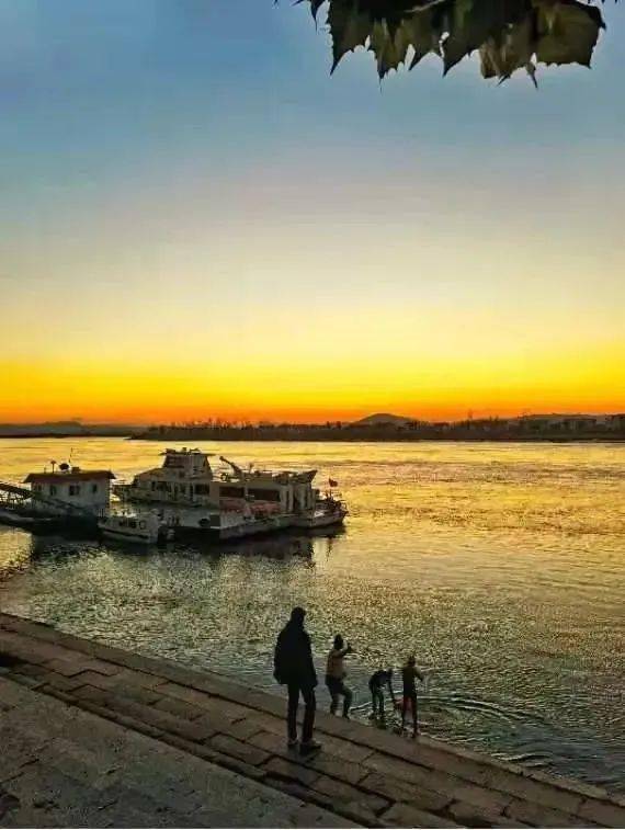 458429d8fe3840f2be927a82a1b1f8ea.jpeg