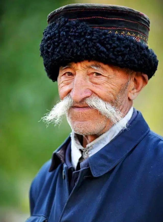 中国塔吉克族人图片