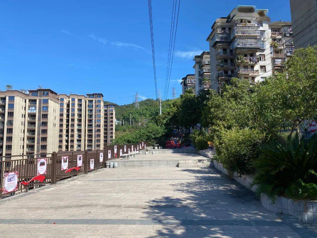 延平这个"高龄"小区,下楼就能逛公园!停车问题也解决了