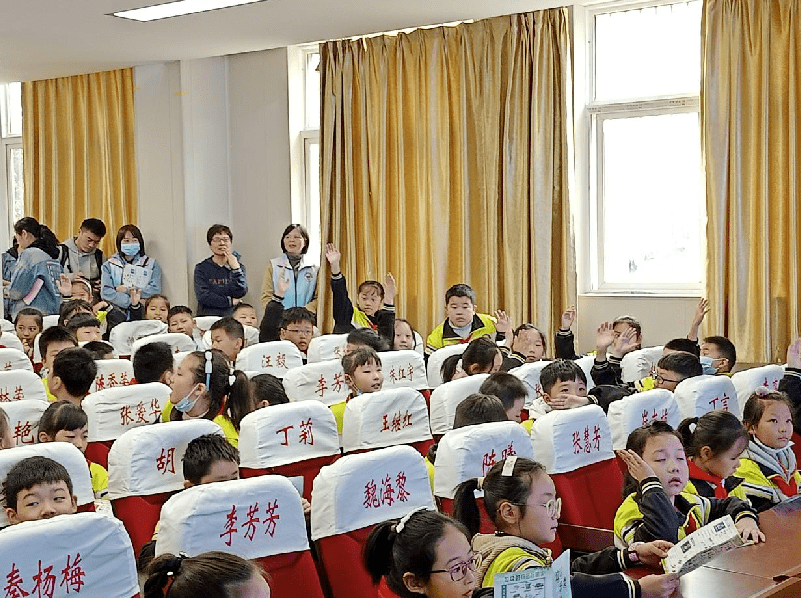 法制教育人心提升全民法律素养PPT助力法治建设