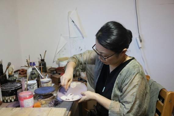 陶瓷|日本陶艺家高柳绫绪：古老天目盏也能“潮”起来