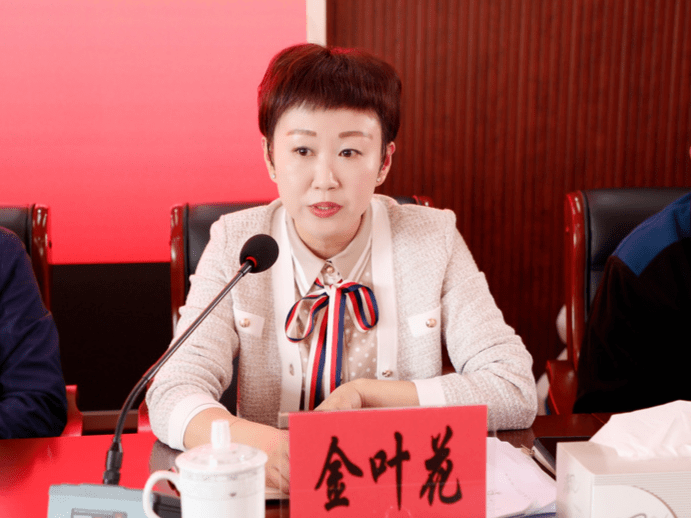 坚定信心全力以赴高质量实现西渡年度经济社会发展目标