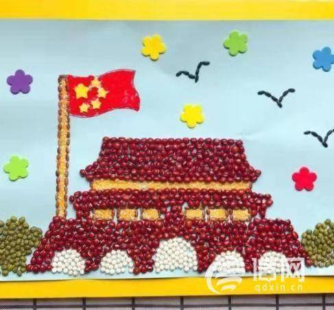 青岛包头路小学开展"劳动强国"粮食画粘贴活动