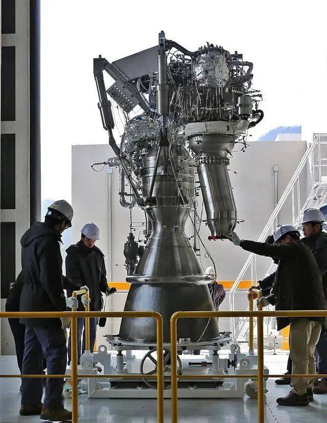 发动机|韩国“国产”火箭首飞失败，文在寅：2030年实现探月梦想