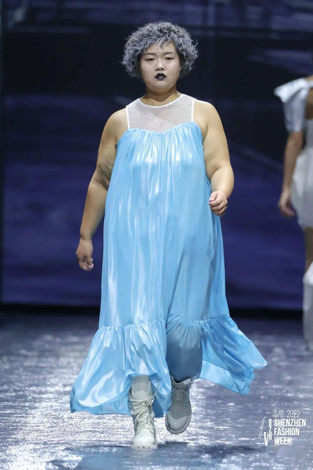 服装 S/S2022深圳时装周｜DAY4：别样角度，诠释「型」之烂漫