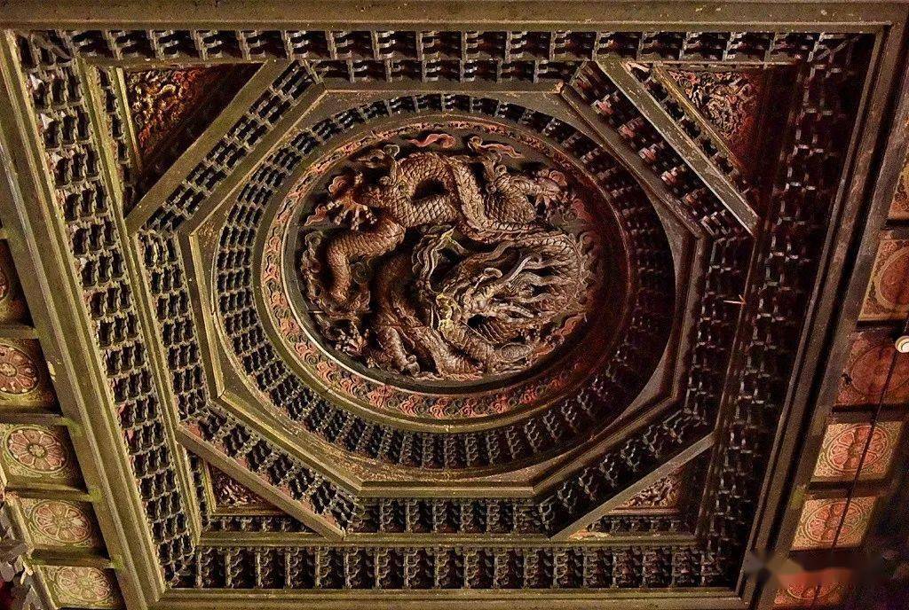 寻古迹的莲莲京西古刹大觉寺内品世间