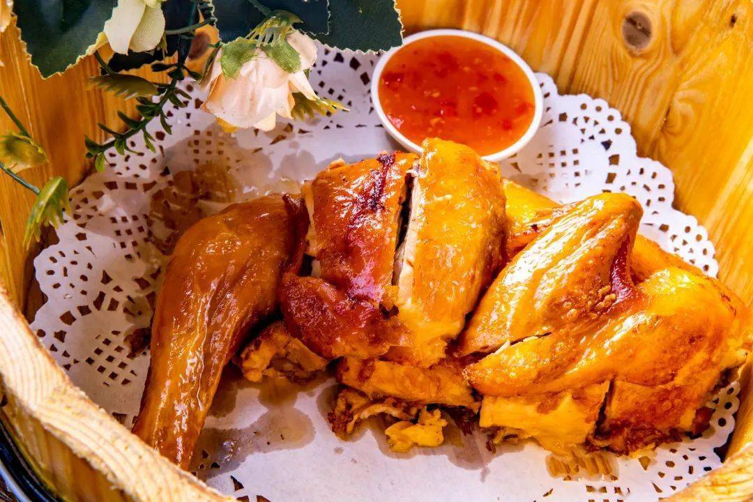 4店通用胡桃里音乐酒馆168元34人餐278元45人餐好吃到舌尖停不了火遍