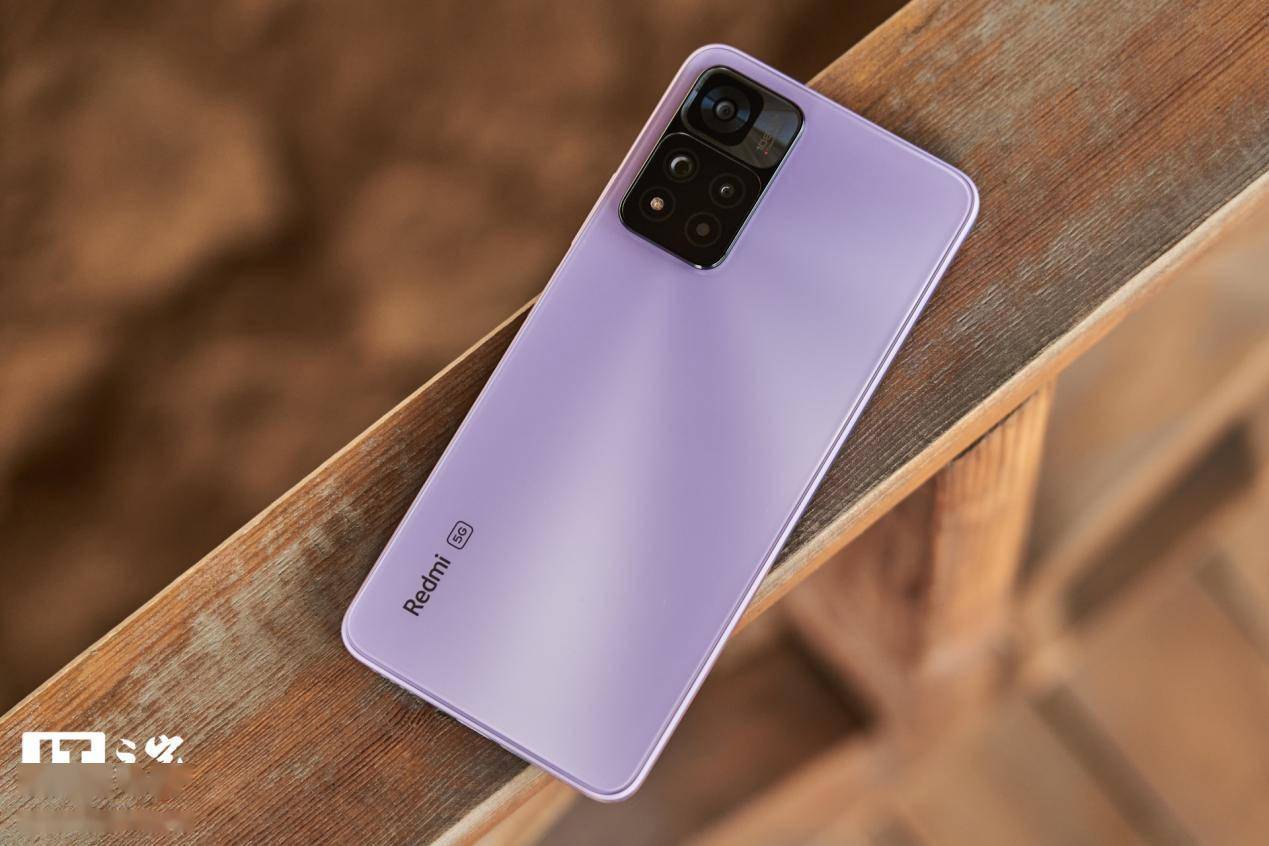 【IT之家开箱】Redmi Note 11/Pro+ 图赏