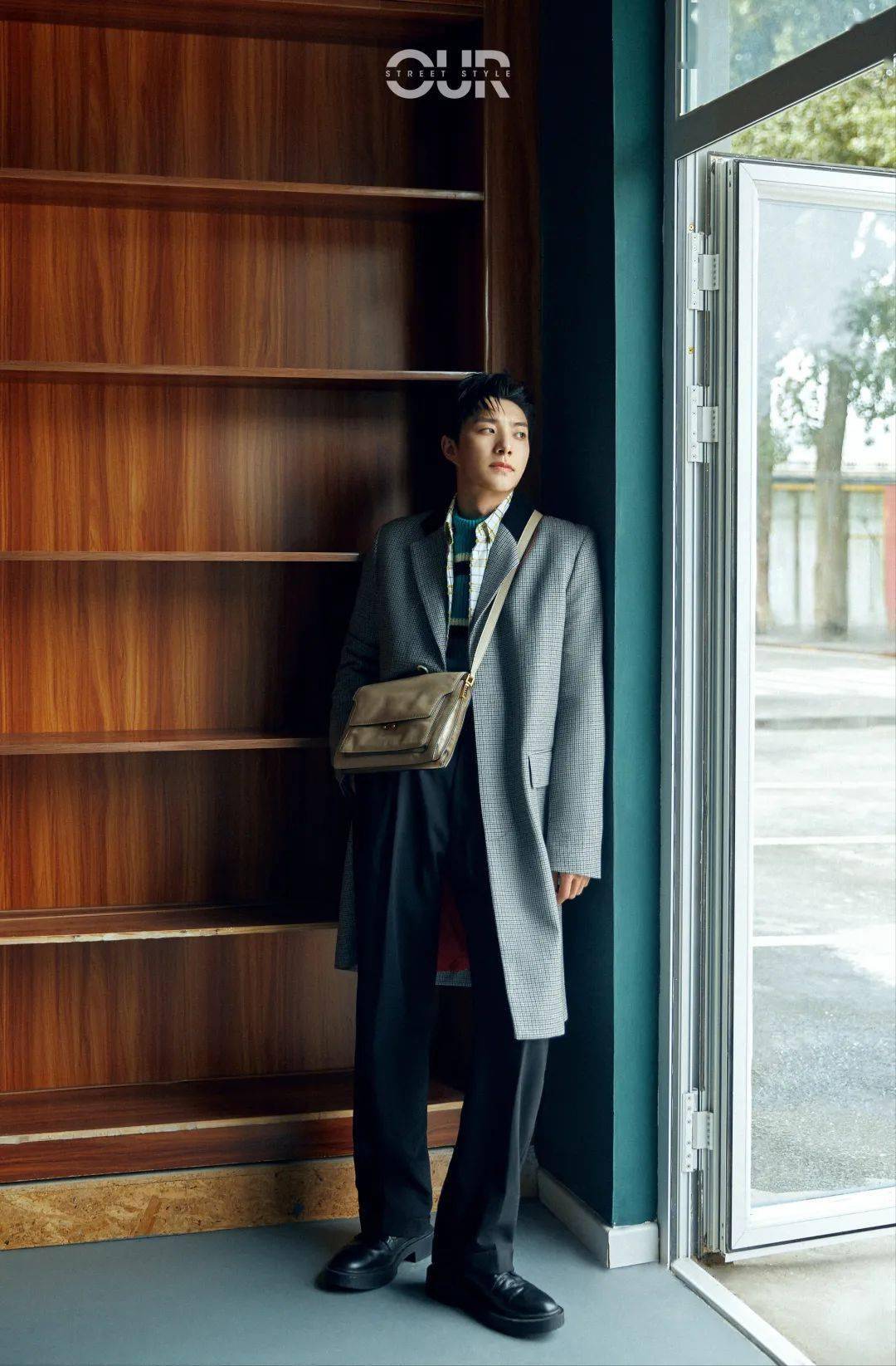 王佳文渐冷深秋，和于朦胧、刘恺威、张欣尧一起玩转时尚……