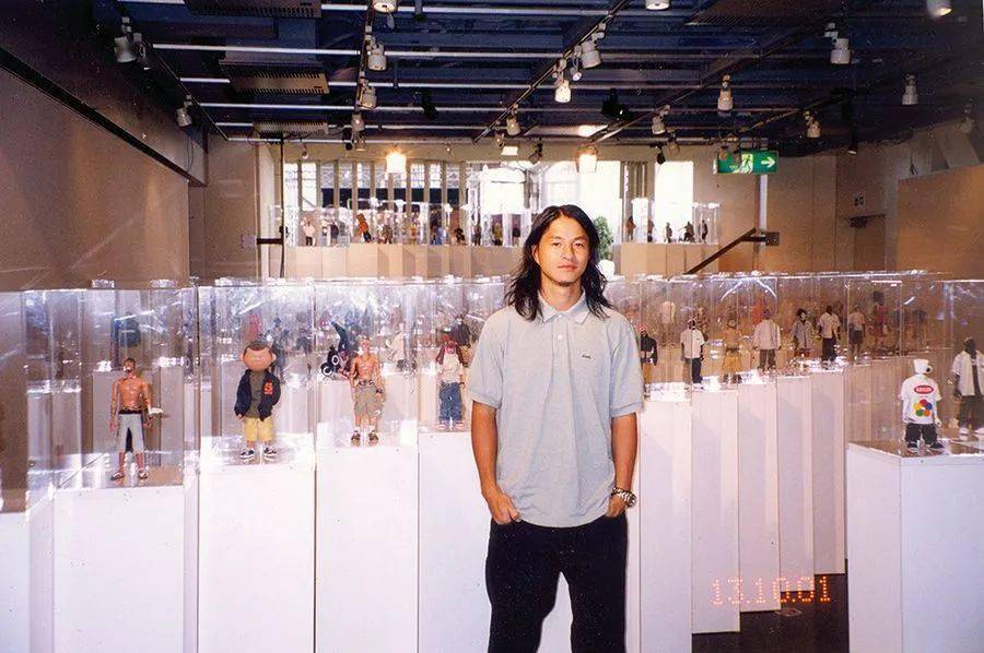 潮玩教父michael lau:所有的艺术都是玩具,所有的玩具都是艺术_刘建文