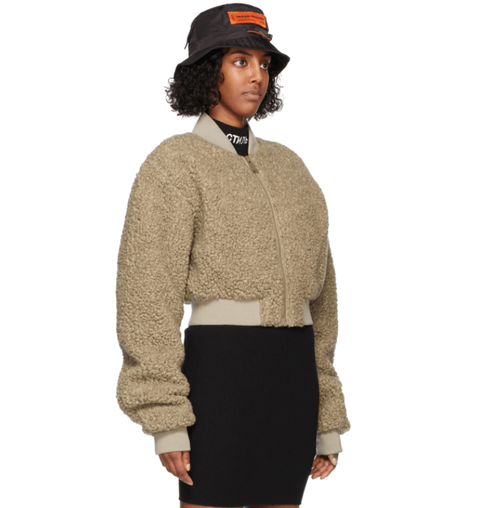 时装 下周穿什么 | 刘雯今年的羊羔毛外套，很帅啊