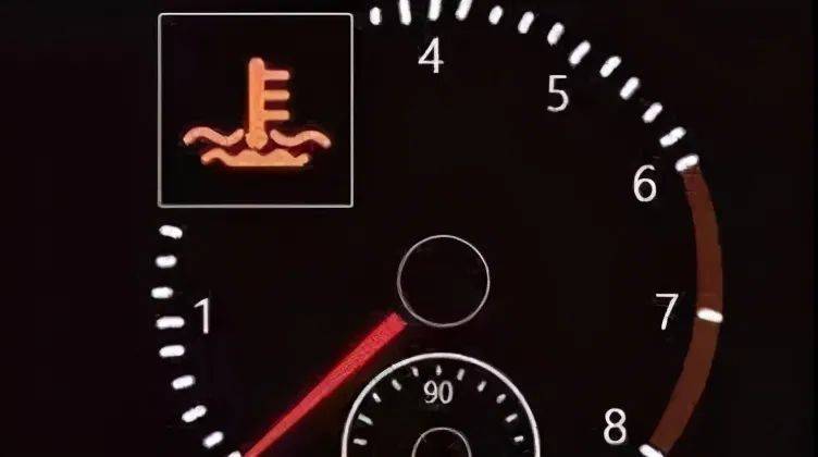 发动机故障灯亮黄灯但能正常行驶的原因如下1汽车的燃油质量不达标