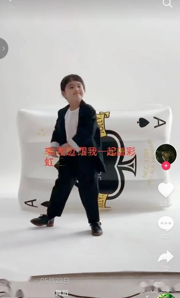 包文婧|还记得包贝尔的女儿饺子吗？她长大变美了！