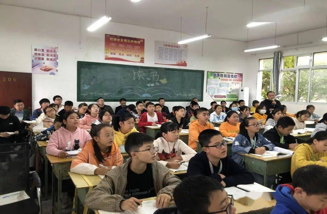 南部二中立足课堂求实效践行双减促提升