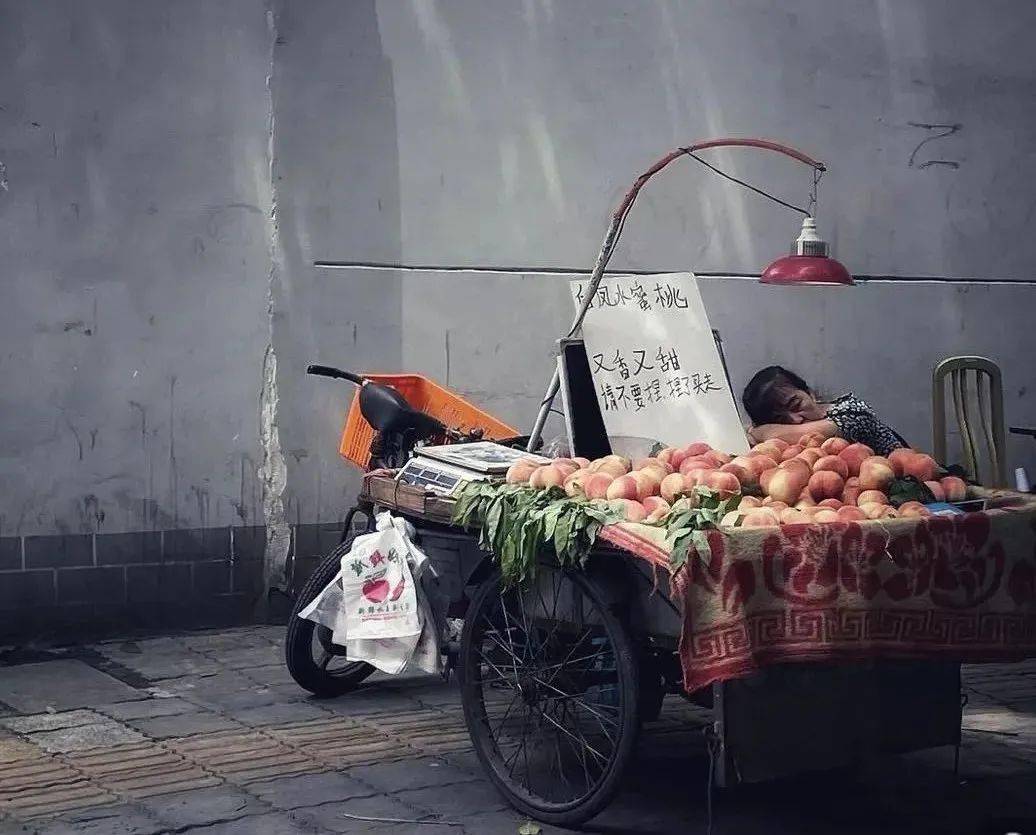 烦透了|朋友圈最杀你的照片，仅此一张就赢了