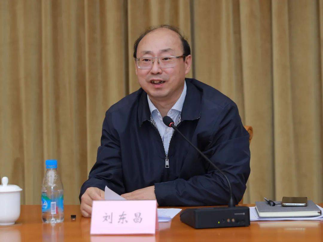 融合,智慧,精准,普陀区启动"八五"普法工作_法治