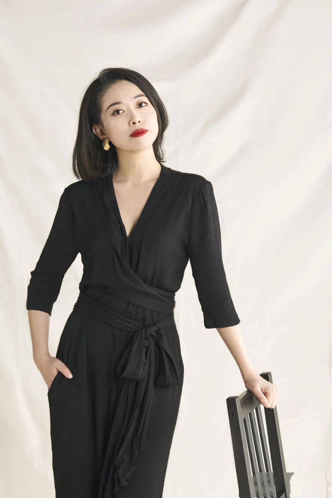 李妮蔚:然后当大学老师之后,我就发现,时间更自由了