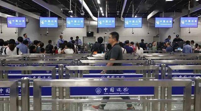 关于香港12月是否通关 中央回应了 内地