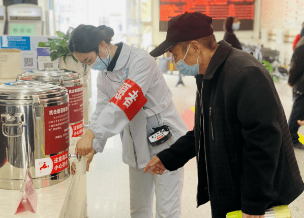 防控|疫情防控 | 守护健康的路上，蒲江卫健人一直与您相伴前行