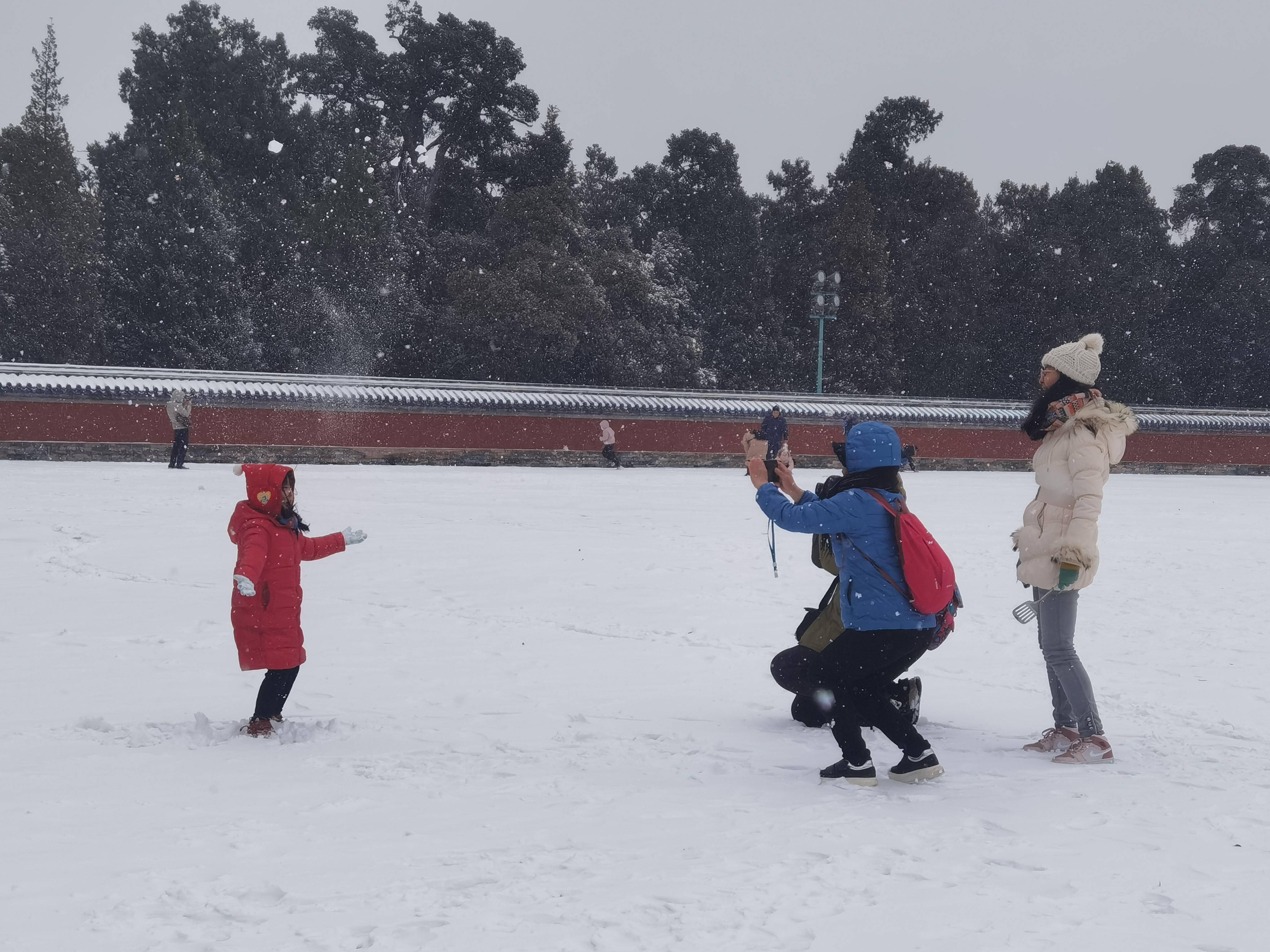 颐和园|下午市民公园“赶趟儿”赏雪，北京这仨公园游客最多