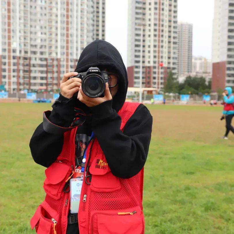 今天这篇微信推送留给他们