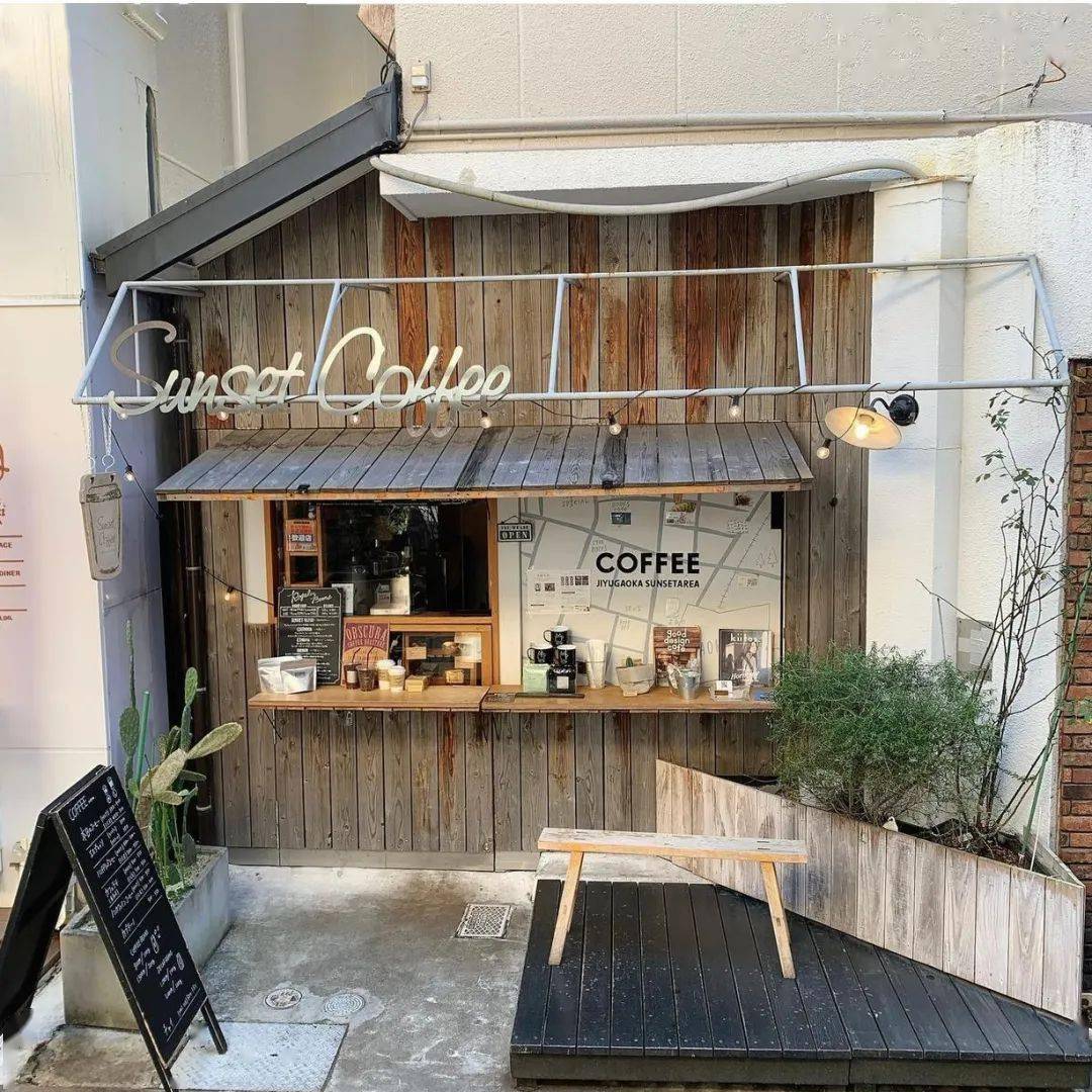 这家日本超人气咖啡店爆款竟是戚风蛋糕