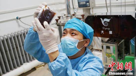 疫情|青海西宁：免费向一线抗疫人员发放中药