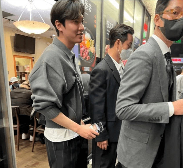 俞承豪|发福发面发腮，帅哥们的花期为何如此短暂？