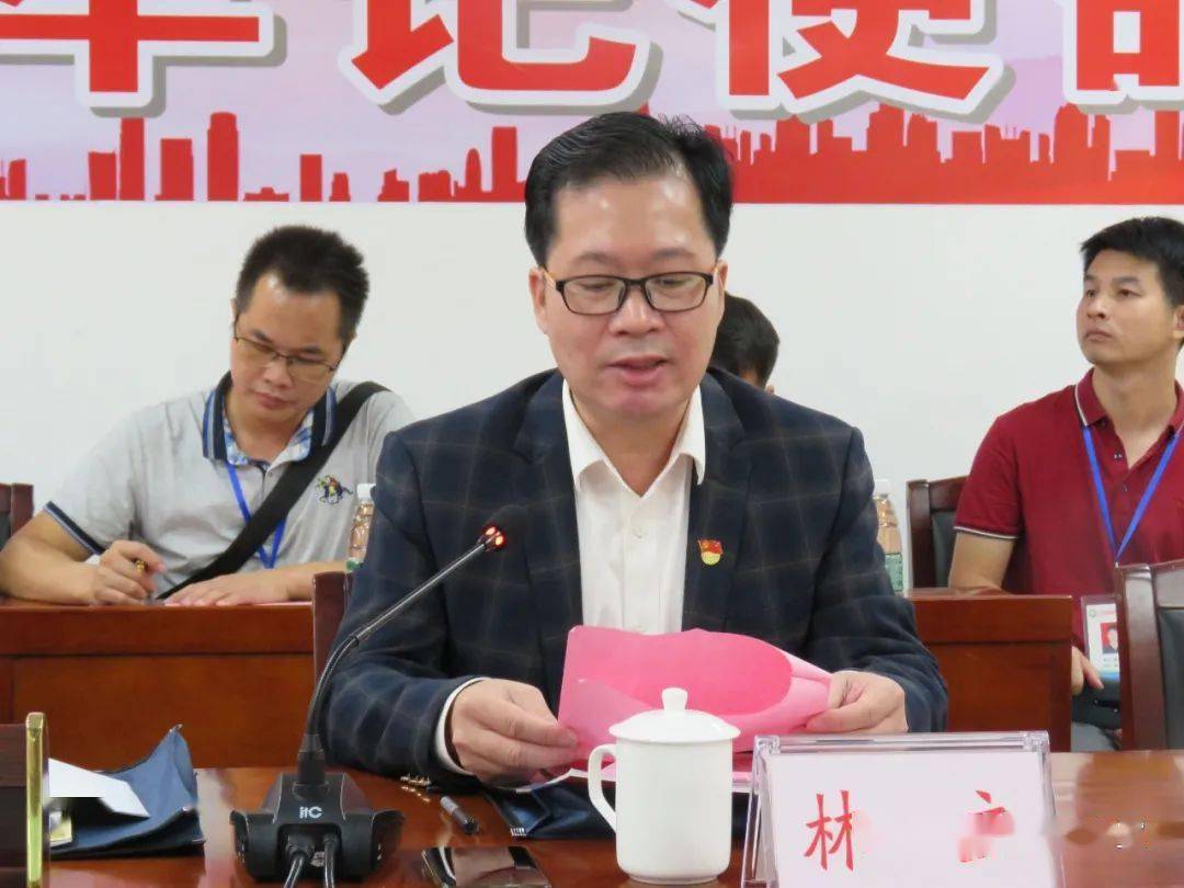 赞两个省名师工作室在电白一中揭牌