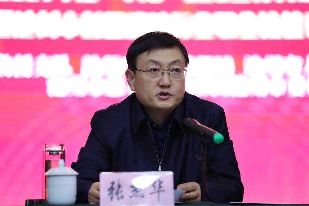 市委常委,常务副市长张杰华,市政府副秘书长刘荣华