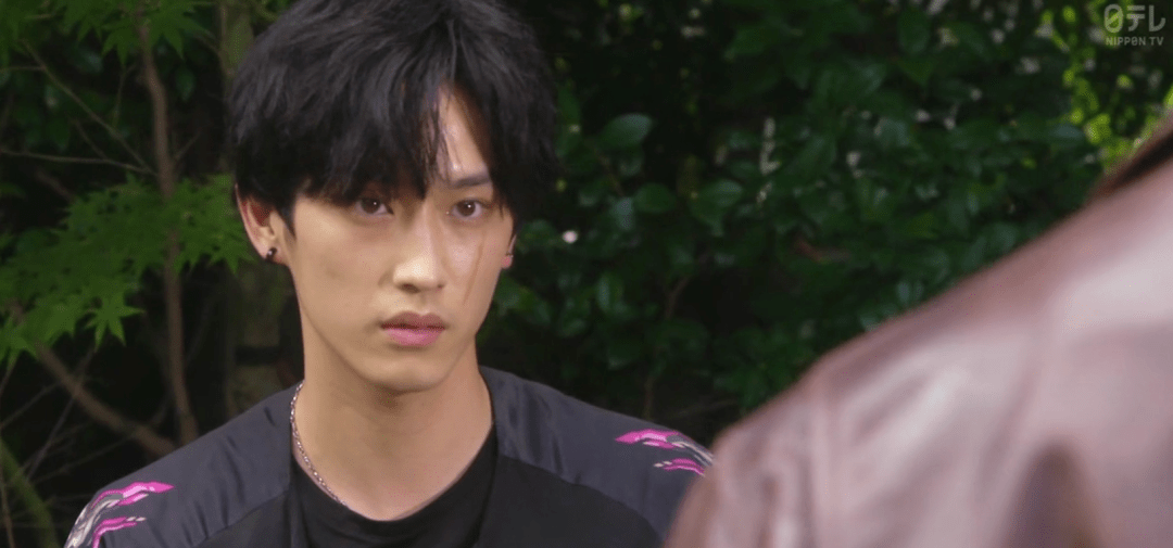 因为|弱势少女x不良少年，这样可爱又温柔的小狼狗谁顶得住啊？