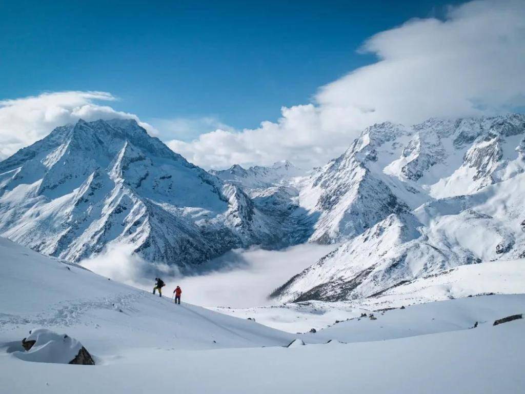 游客|三奥雪山：过去养活村里人 现在带火当地游