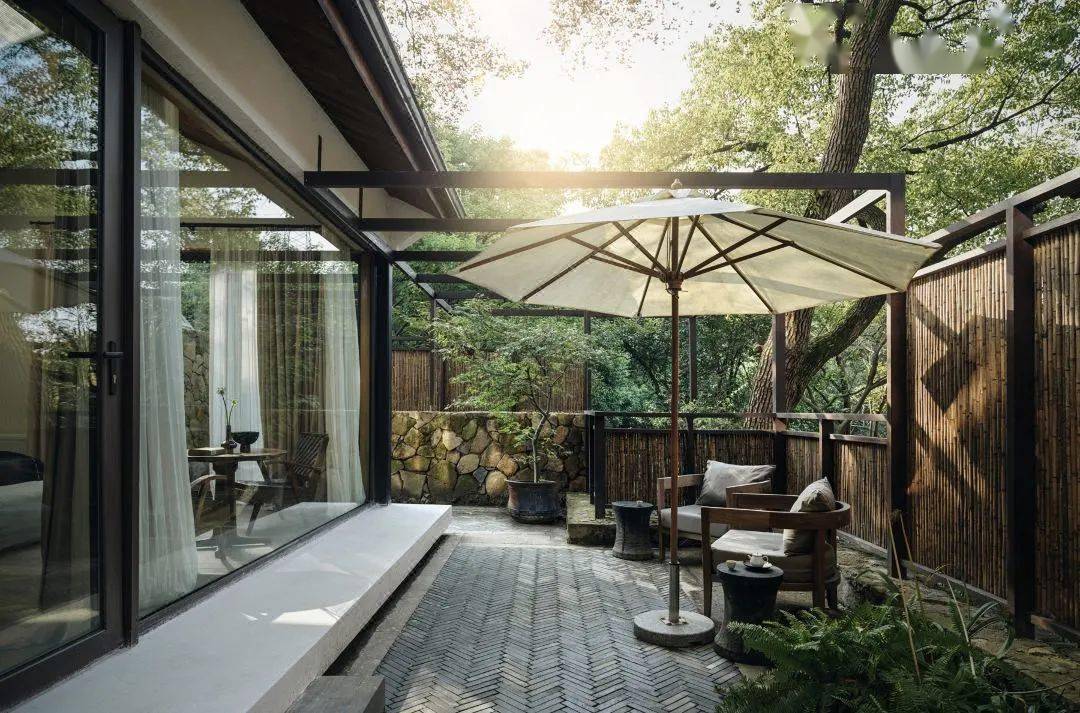 杭州夕上虎跑1934酒店将山光树影嵌在岁月里